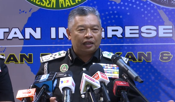 Datuk Zakaria Shaaban berkata, operasi merupakan hasil risikan yang dilaksana selama sebulan.